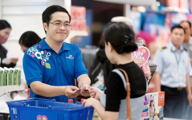 Nhân viên siêu thị tuyển dụng cao ở TPHCM nhờ vào sự phát triển của các chuỗi siêu thị và trung tâm thương mại lớn