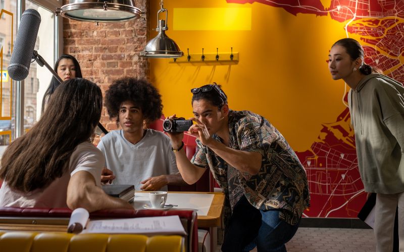 Nghề quay dựng video cần xử lý nhiều công việc để tạo ra những thước phim ấn tượng