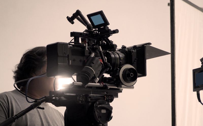 Nghề quay dựng video đòi hỏi kỹ năng chuyên môn cao, sự sáng tạo và đam mê