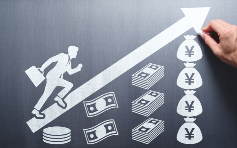 Cấp bậc càng cao, mức lương càng hấp dẫn với các đãi ngộ tốt hơn