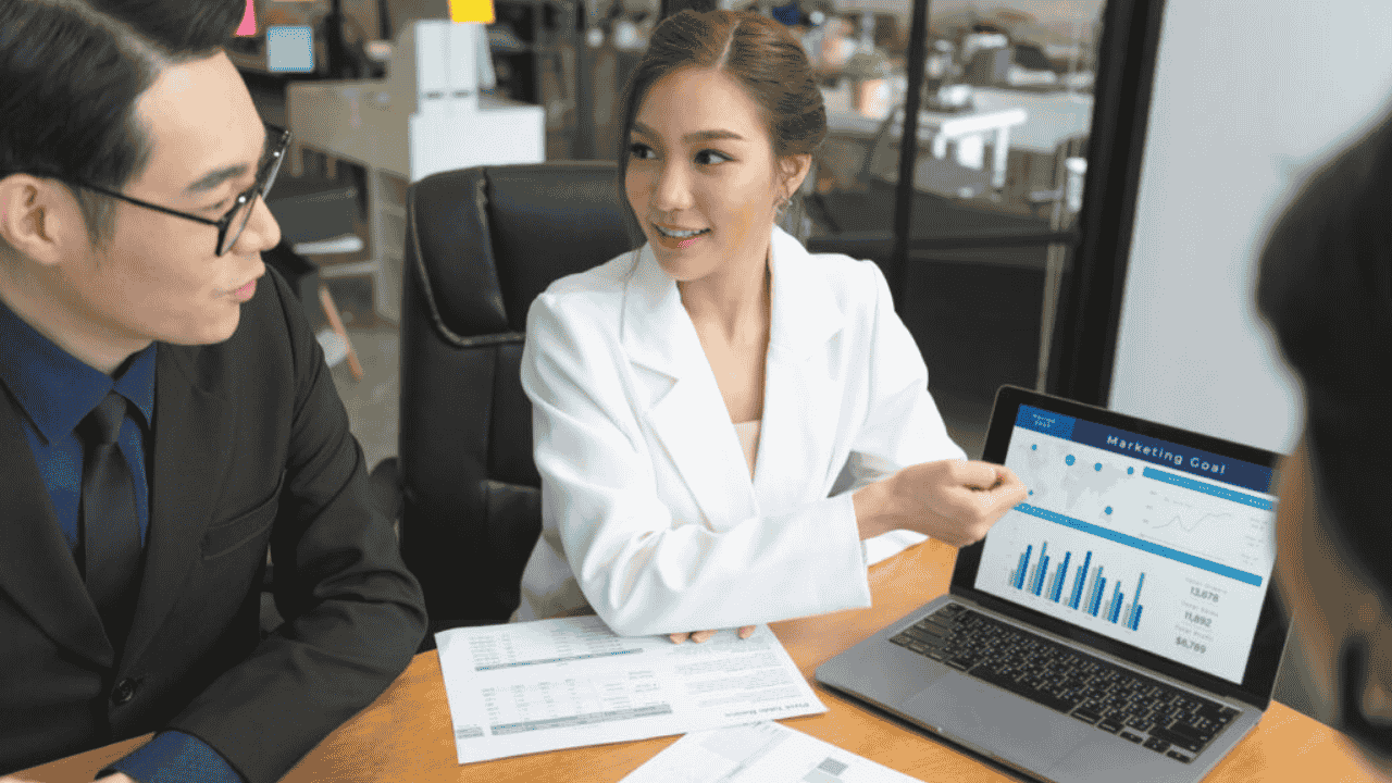 Sales Manager giữ vai trò quan trọng trong việc tăng doanh thu cho doanh nghiệp