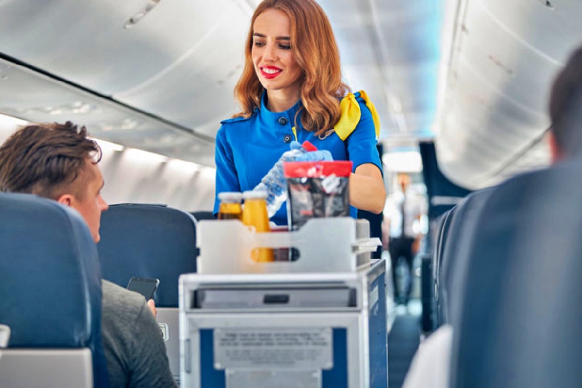 Tuân thủ quy định khắt khe của ngành hàng không, đảm bảo hành khách luôn được an toàn