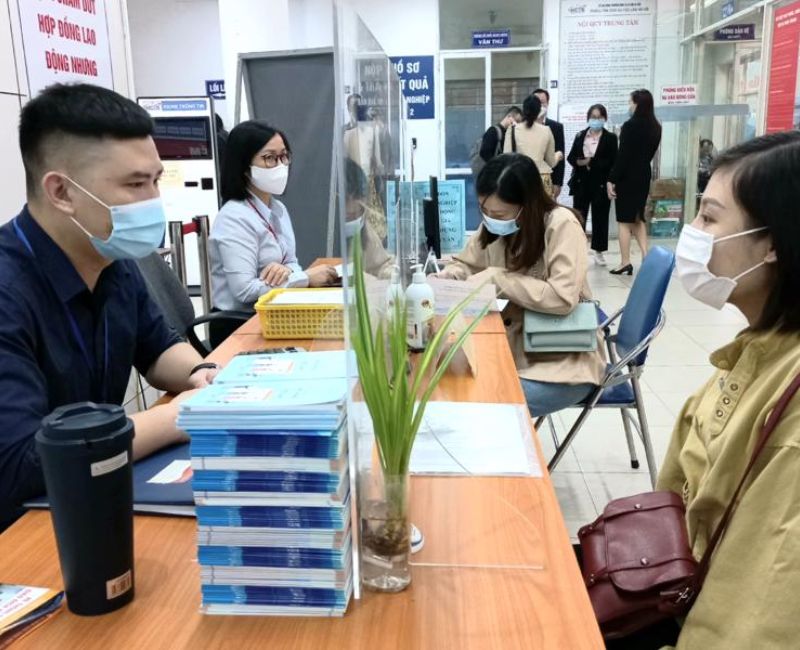 Việc làm bán lẻ/bán sỉ tập trung tuyển dụng tại các thành phố lớn của Việt Nam