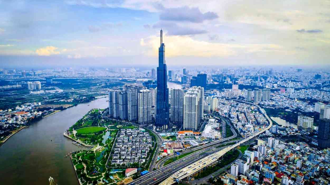 Khu vực thành phố Hồ Chí Minh luôn nằm trong top có nhu cầu tuyển dụng nhân sự làm việc tại ngành bất động sản cao