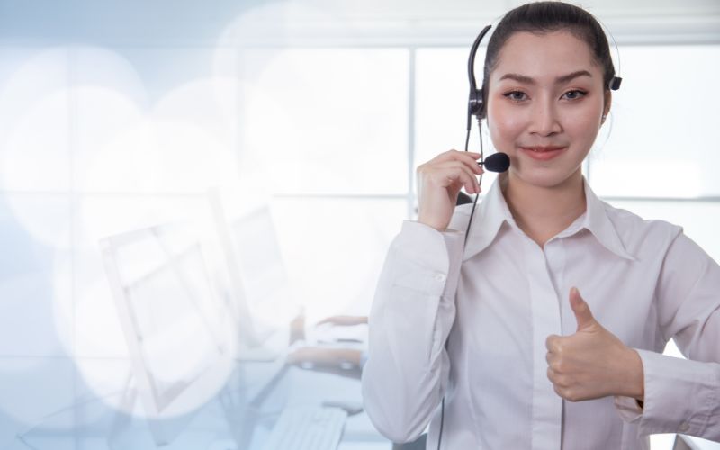 Mức lương thực tế của nhân viên chăm sóc khách hàng phụ thuộc vào rất nhiều yếu tố