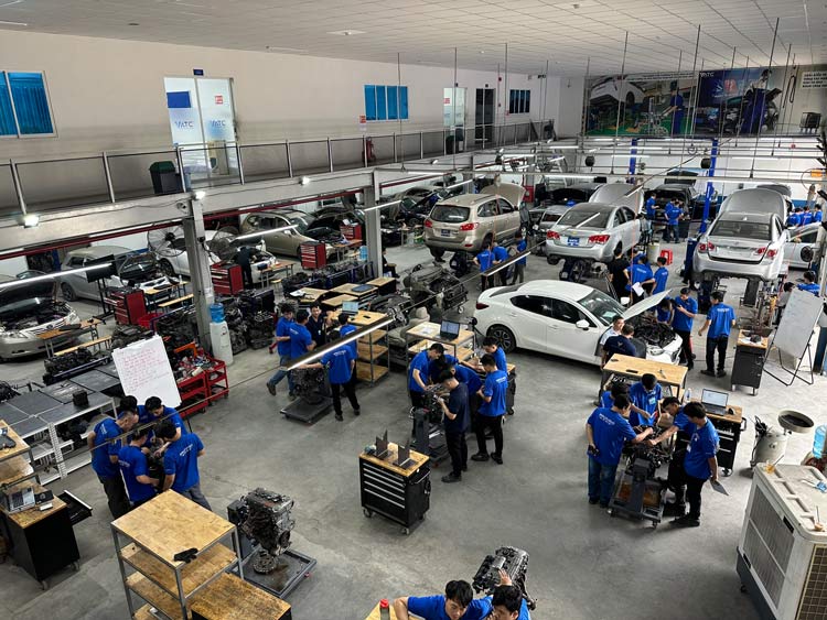 Khu vực tuyển dụng Việc làm Công nghệ Ô tô nhiều nhất hiện nay