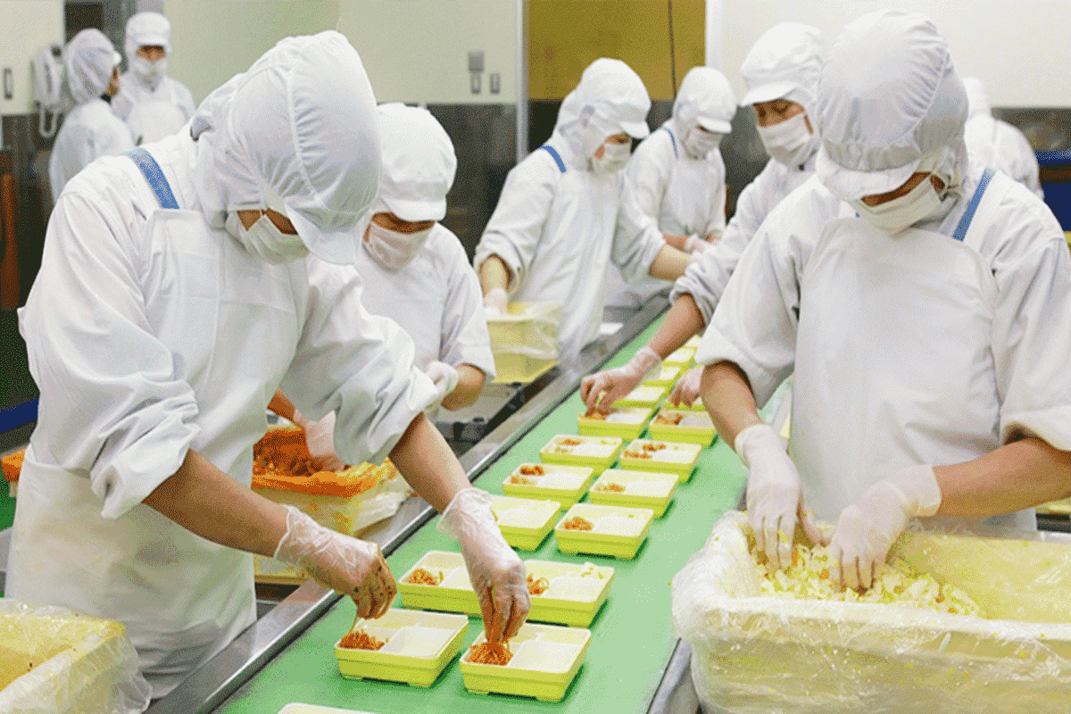 Chế biến thực phẩm là một trong những việc làm phổ thông phổ biến tại Đắk Nông