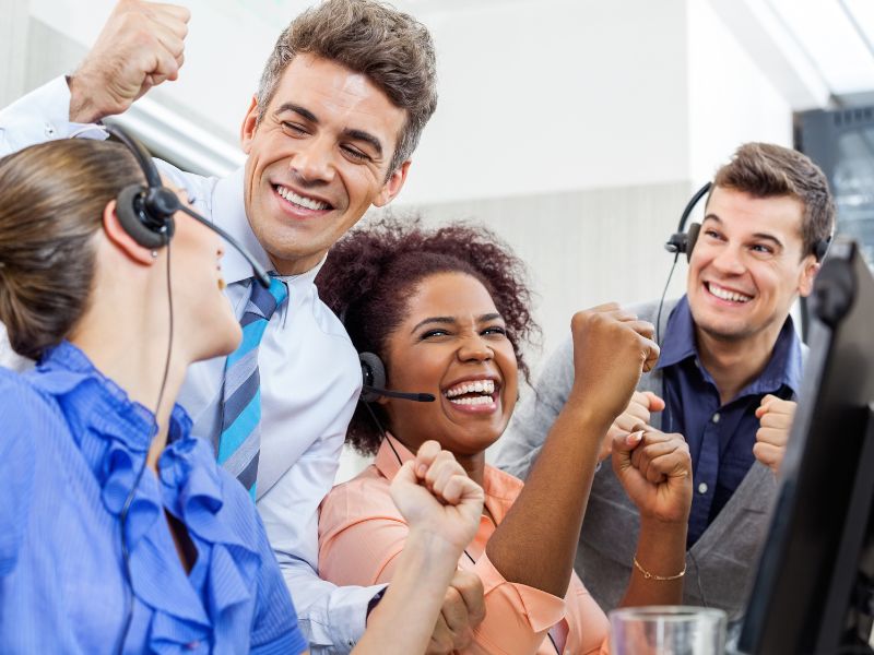 Kỹ năng làm việc nhóm đem lại hiệu quả cao trong công việc dịch vụ khách hàng