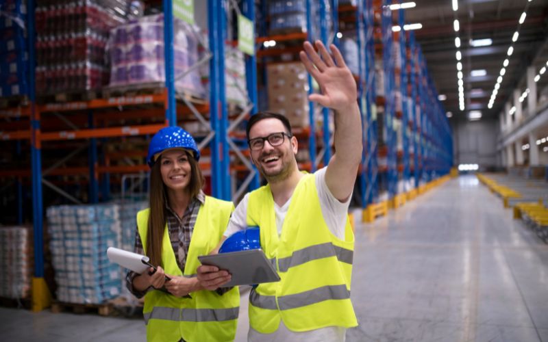 Nhu cầu vận chuyển hàng hóa tăng mở ra nhiều cơ hội tuyển dụng việc làm kho vận