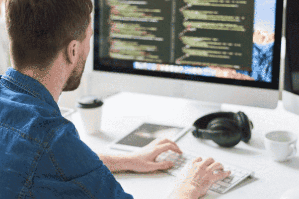 Các ứng viên có kinh nghiệm chịu trách nhiệm phát triển những tính năng ứng dụng phức tạp