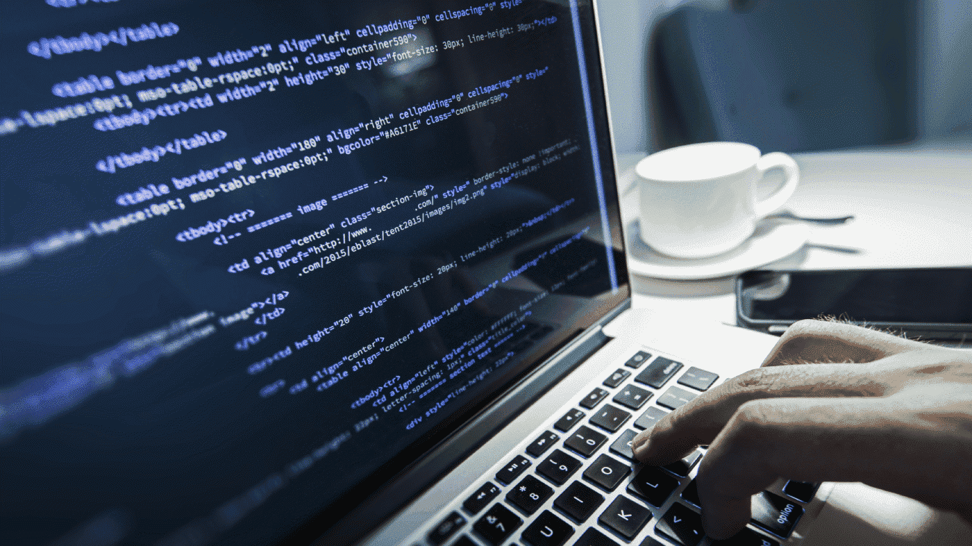 Thị trường việc làm lập trình viên Java phát triển mạnh mẽ nhờ vào sự phổ biến và tính ứng dụng cao của ngành nghề này
