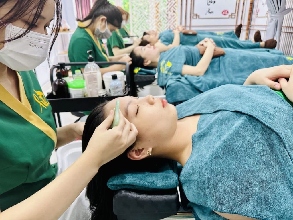 Spa tuyển dụng phần lớn điều dưỡng Spa có chuyên môn