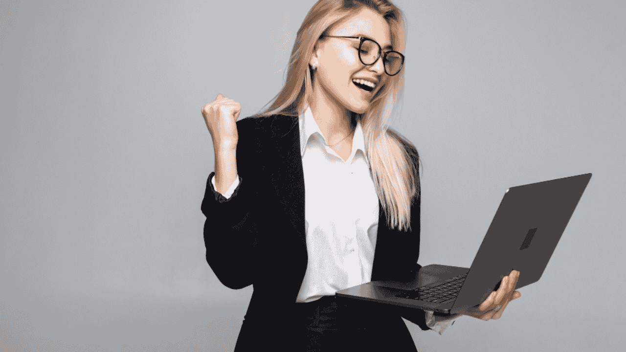 Trợ lý là công việc hỗ trợ các nhà quản lý, giám đốc hoặc đội ngũ lãnh đạo trong doanh nghiệp