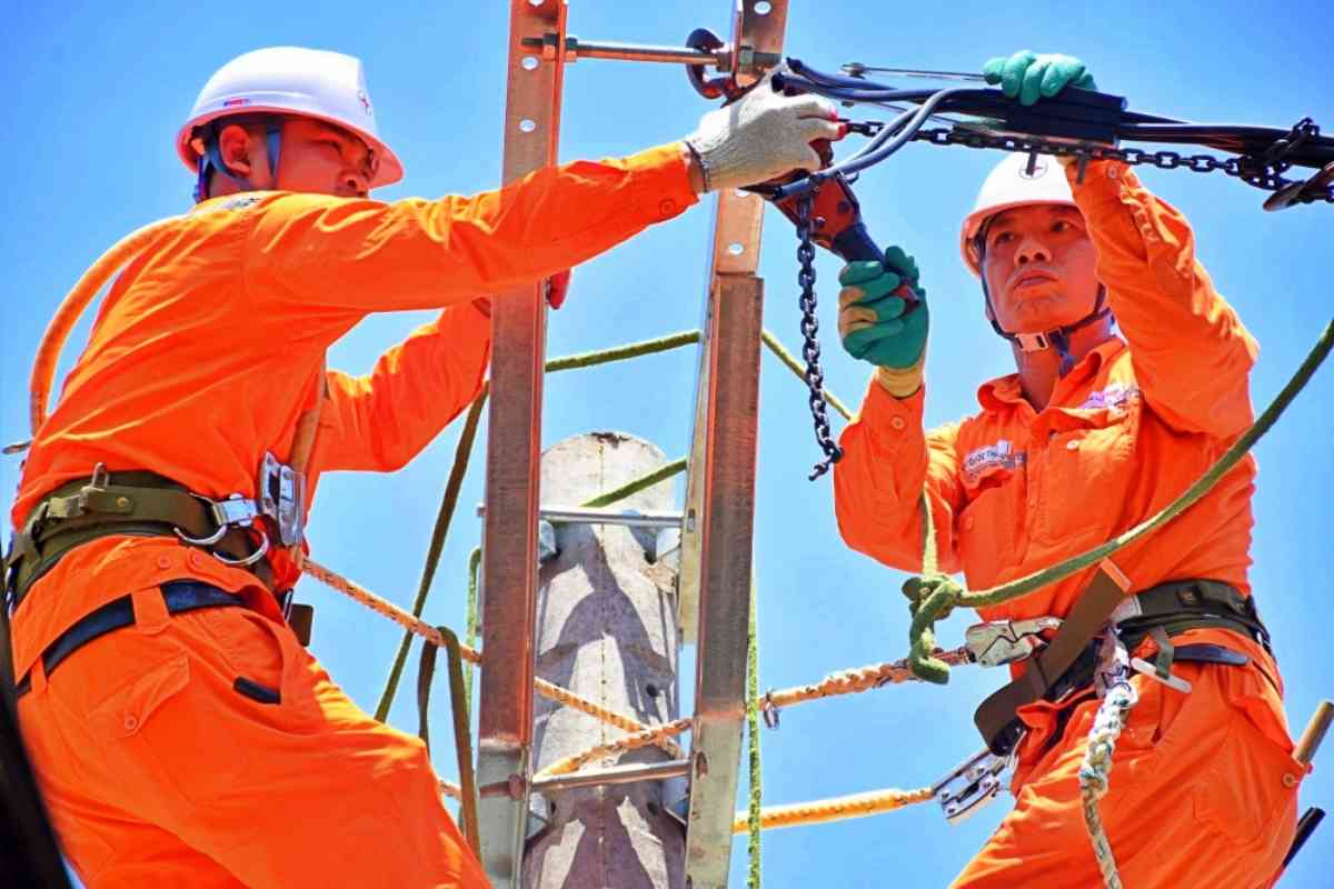 Những khu vực tuyển dụng thợ điện chủ yếu ở các thành phố lớn