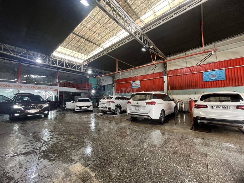 Khó khăn mà nhân viên rửa xe cần phải đối mặt trong quá trình làm việc