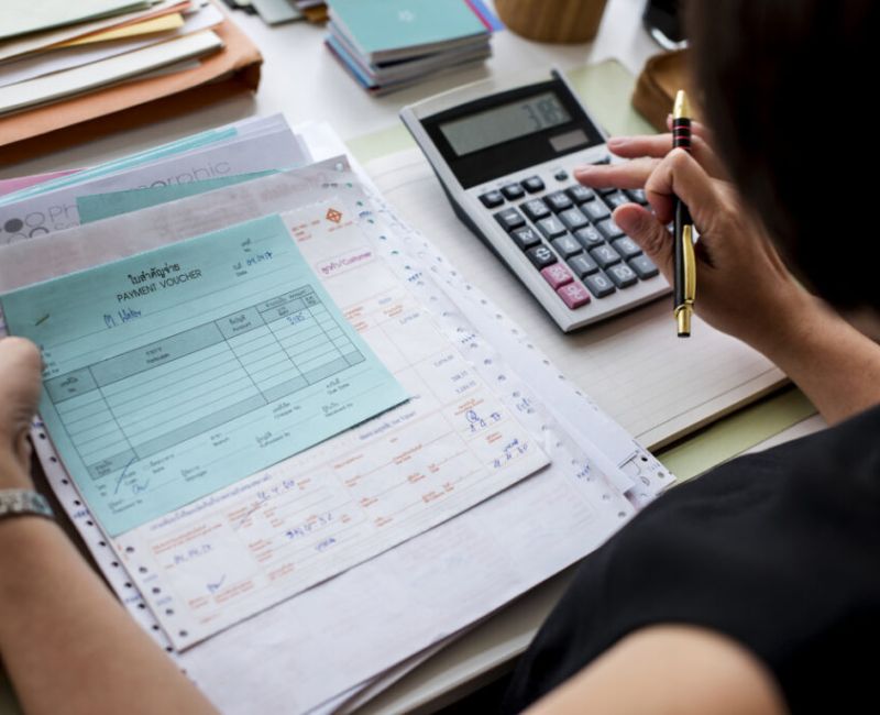 Kế toán công trình đảm nhiệm công việc theo dõi và quản lý các chi phí trong các dự án xây dựng