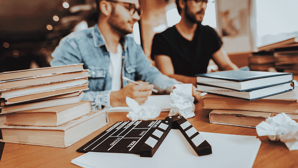 Biên kịch phim, biên kịch Tiktok và biên kịch hoạt hình là những vị trí được tuyển dụng phổ biến hiện nay