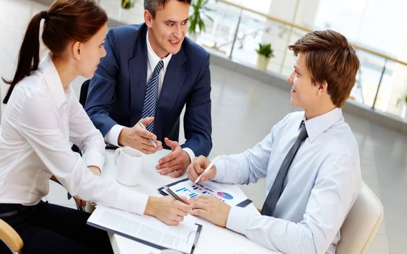 Các thành phố lớn như Hà Nội, HCM, Đà Nẵng là những nơi tập trung nhu cầu tuyển dụng biên phiên dịch tiếng Anh lớn