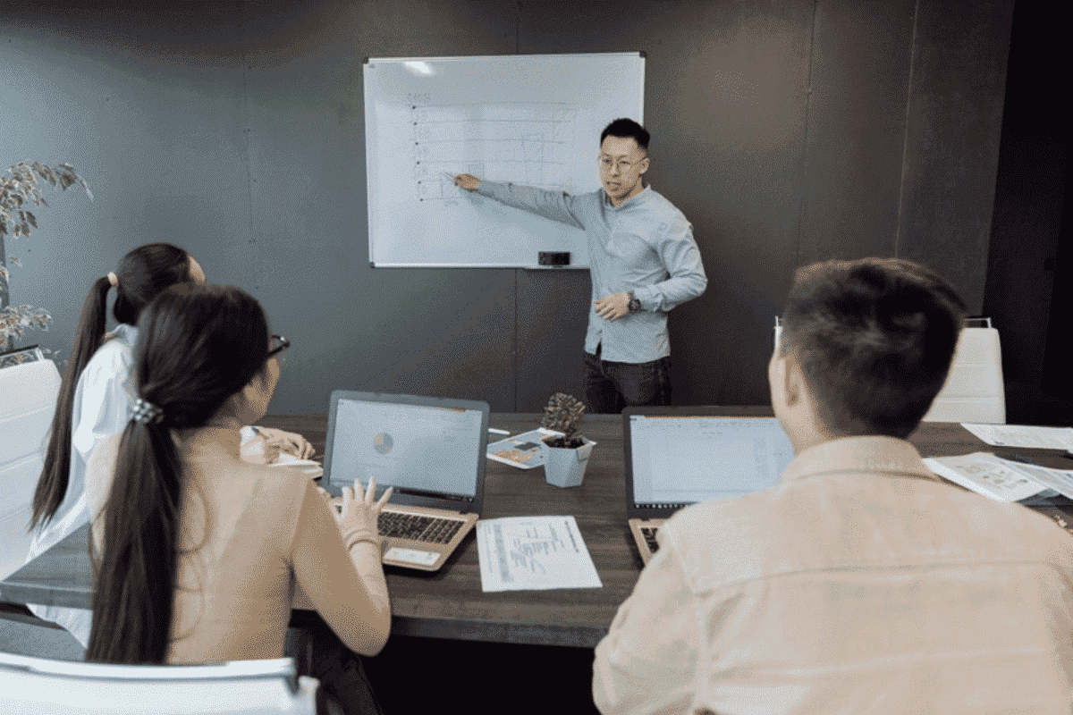 Giám đốc CNTT full time là hình thức tuyển dụng phổ biến đối với các doanh nghiệp lớn