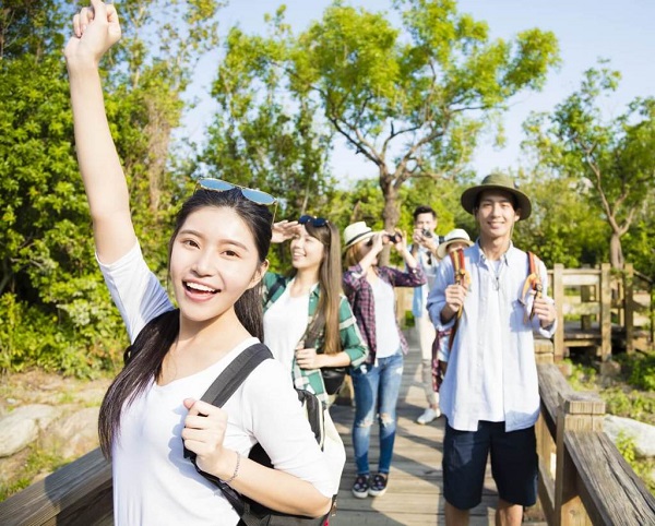 Tuyển dụng hướng dẫn viên du lịch dẫn tour quốc tế là một ngành khá hot