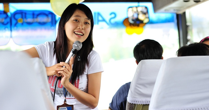 Tuyển dụng hướng dẫn viên du lịch theo từng loại ngôn ngữ đòi hỏi người có ngoại ngữ và khả năng giao tiếp tốt