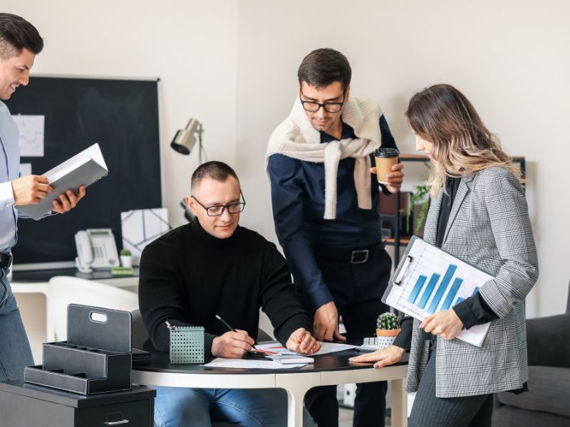 Tuyển dụng việc làm kế toán ngân hàng tập trung tại các thành phố lớn thu hút lượng lớn người lao động