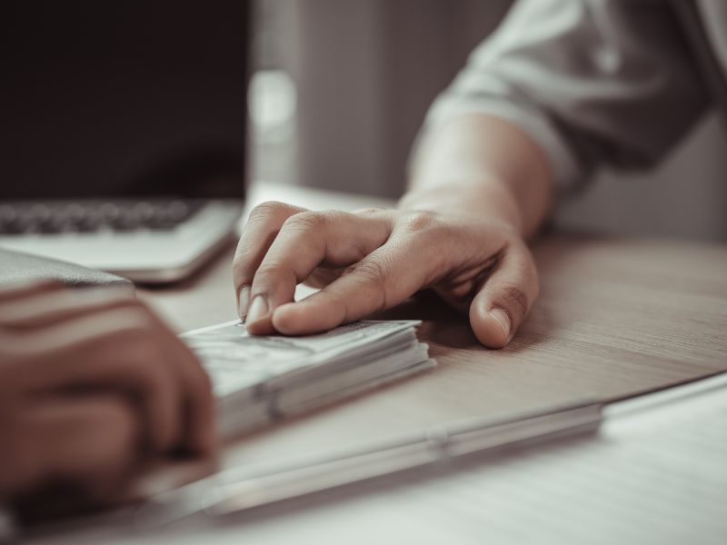 Tuyển thu hồi nợ tăng cao tại các thành phố lớn