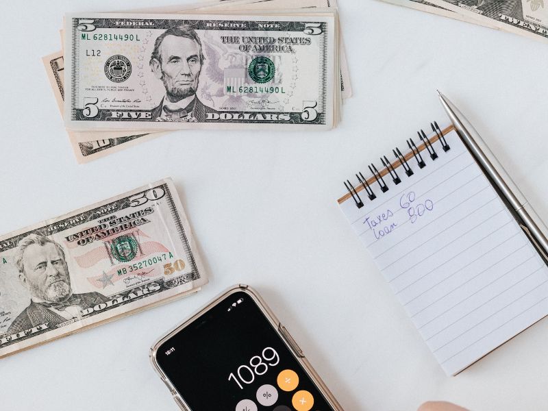 Nhân viên thu hồi nợ cần nhạy bén với các con số và có khả năng tính toán tốt