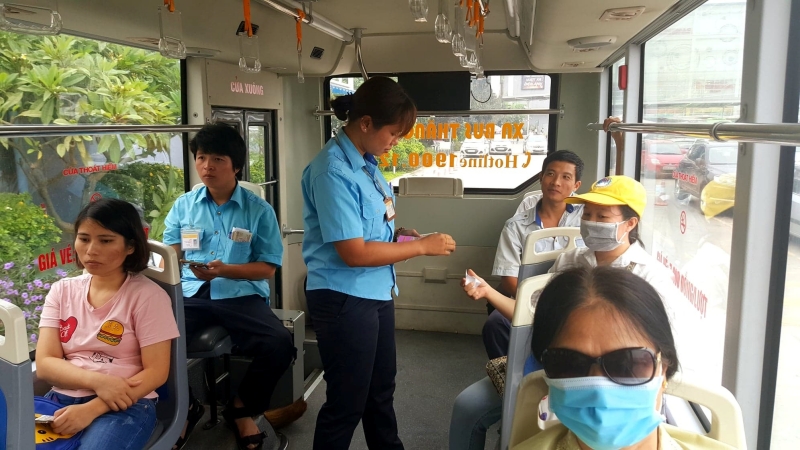 Một số thành phố lớn cần tuyển nhiều phụ xe gấp để phục vụ nhu cầu đi lại của người dân và du khách