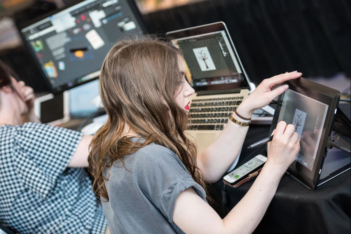 Nhu cầu tuyển dụng nhân viên truyền thông marketing ngày càng cao