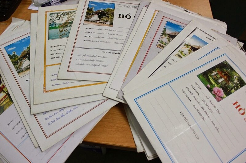 Mua hồ sơ xin việc