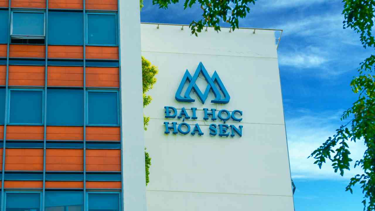 Ngành ngôn ngữ Trung học trường nào? Top 10 trường đào tạo tốt nhất Việt Nam